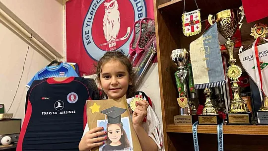 Ege Yıldızları, karne alan sporcularını ödüllendirdi
