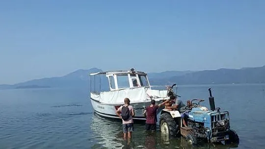 Eğitim sezonunu tamamlayan deniz araçları karaya çekildi