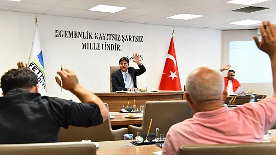 BELEDİYE MECLİSİ BÜTÇEYİ OYLADI