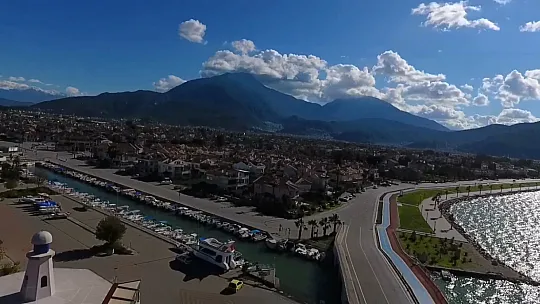 Boş sokaklar drone ile havadan görüntülendi