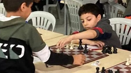 Mavi Yeşil Okullar Projesi Fethiye Satranç Turnuvası Sonuçlandı