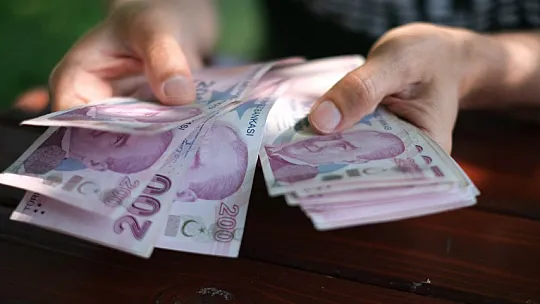 Kur korumalı mevduat hesabı olanlar dikkat! 2 milyar 260 milyon çıkış yaşandı