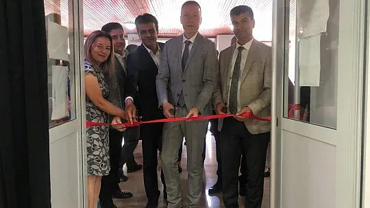 El sanatları sergisi, Halk Eğitimi Merkezi'nde açıldı