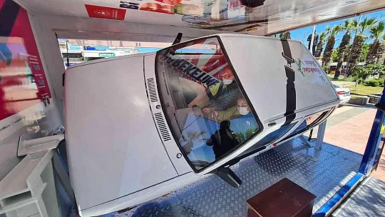 Emniyet kemerinin önemini böyle anladılar