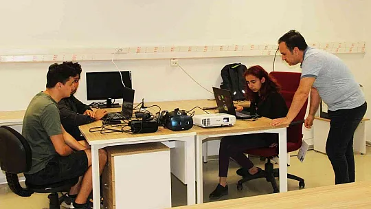 Engelli kuzeni ilham kaynağı oldu, birincilik aldı