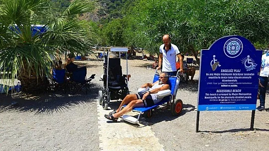 Engelsiz plajlar ile engeller kalkıyor