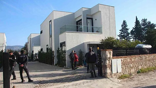 Eski manken evinde ölü bulundu