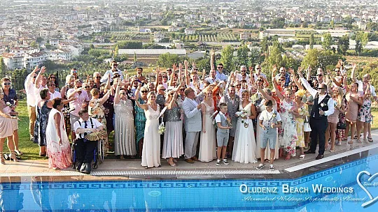31 Ülkeden 392 Yabancı Fethiye'de Evlendi