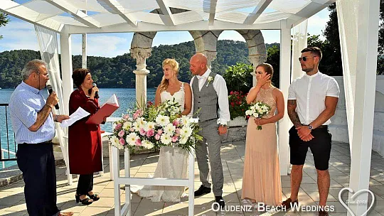 31 Ülkeden 392 Yabancı Fethiye'de Evlendi