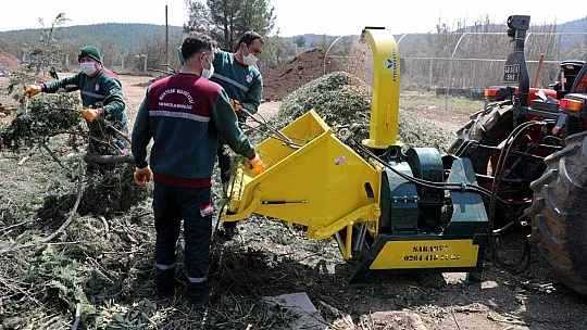 Çevresel atıklar gübreye dönüştürülüyor
