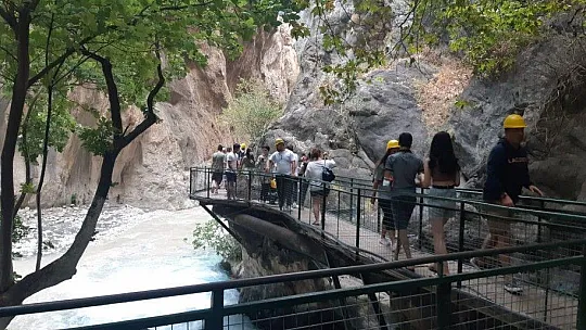 Yağmurlu havada Saklıkent gezisi