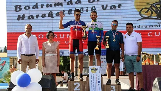 Farkındalık için pedal çevirdiler