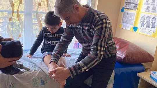 İstanbul Çocuk Ortopedi Akademisi, Nursel Özdemir Kurumlarındaydı