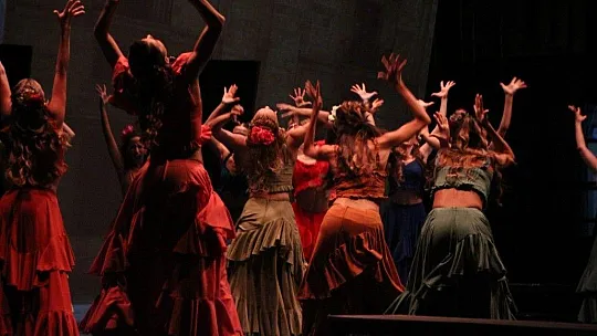 Festival 'Carmen' balesi ile sona erdi