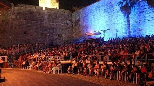 Festival 'Carmen' balesi ile sona erdi