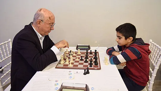 Fethiye Belediyesi Satranç Turnuvası Başladı