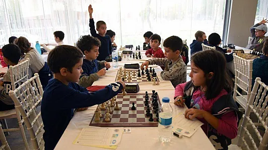 Fethiye Belediyesi Satranç Turnuvası Başladı