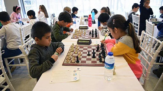 Fethiye Belediyesi Satranç Turnuvası Başladı