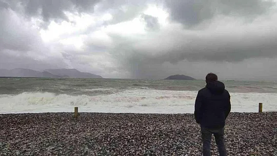 Fethiye'de fırtına etkili oluyor