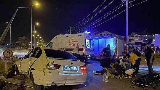 Fethiye'de iki otomobil çarpıştı: 4 yaralı