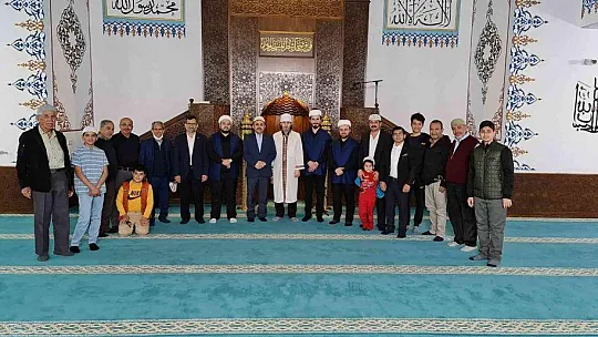 Fethiye'de ilk defa Enderun usulü teravih kılındı