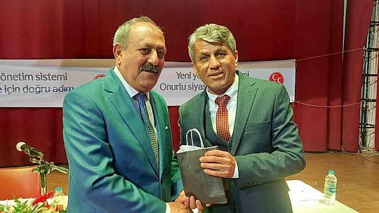 Fethiye'de MHP'nin İlçe İlçe Anlatma ve Aydınlatma toplantısı yapıldı
