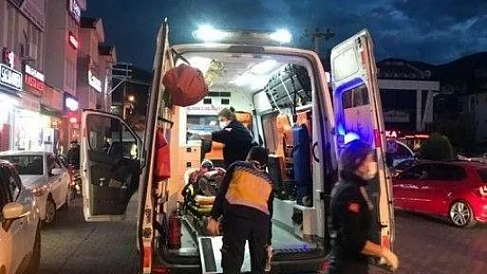 Fethiye'de motosikletle otomobil çarpıştı: 2 yaralı