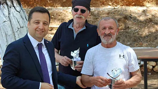 Fethiye'de nesiller 'Babalar Günü' vesilesiyle buluştu