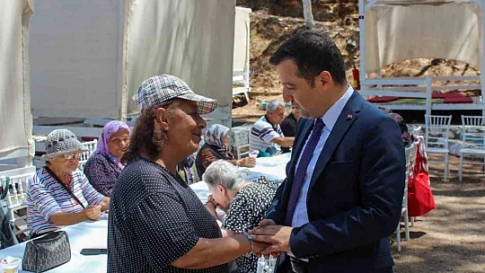 Fethiye'de nesiller 'Babalar Günü' vesilesiyle buluştu