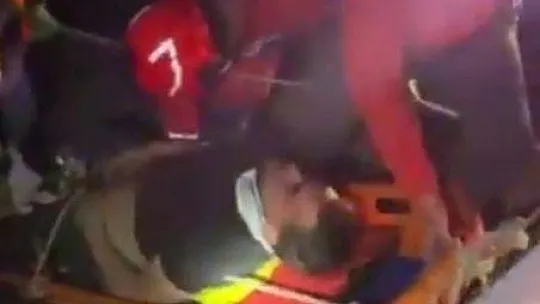 Fethiye'de otomobil uçuruma yuvarlandı