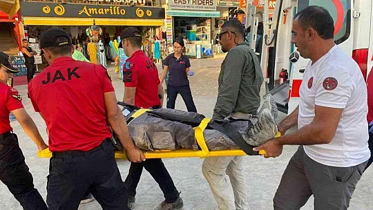 FETHİYE'DE PARAŞÜT KAZASI: 1 YARALI