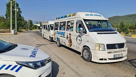 Safari araçları aralıksız denetleniyor