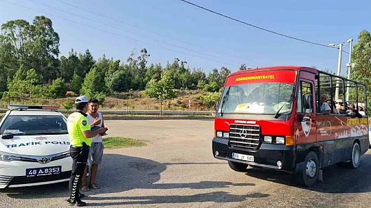 Safari araçları aralıksız denetleniyor