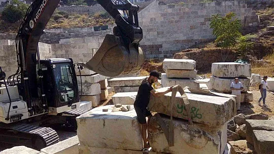 FETHİYE'DEKİ ANTİK TİYATRO 7 YIL ARADAN SONRA ZİYARETE AÇILIYOR