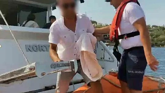 Fethiye ve Bodrum'da Sahil Güvenlikten tıbbi tahliye
