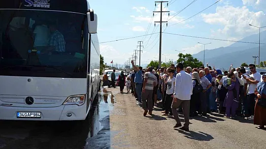 Fethiye ve Seydikemer'den Hac kafilesi yola çıktı
