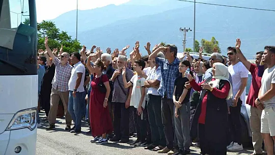 Fethiye ve Seydikemer'den Hac kafilesi yola çıktı
