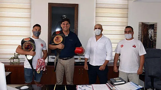 Fethiyeli sporcu Alcu'dan, Karaca'ya ziyaret
