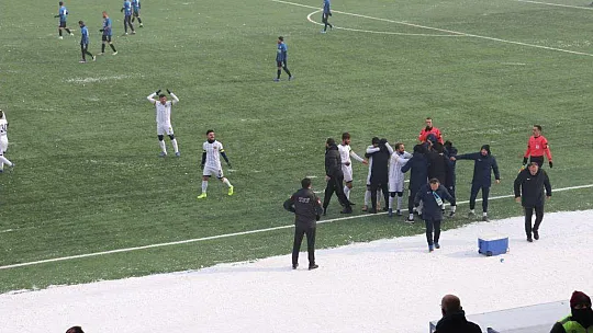 Fethiyespor'u Buz Çarptı 3-0