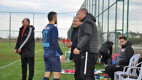 Fethiyespor, Antalya kampında 3-3 berabere kaldı