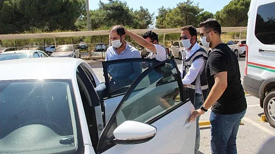 FETÖ finansörü denize sıfır lük viilasından yakalanarak, tutuklandı
