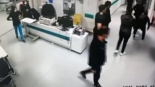 FETÖ şüphelisi doktor ilk kez hakim karşısına çıktı