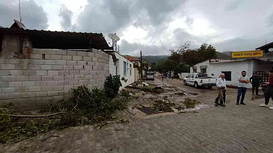 Fırtına Milas'ta da etkili oldu