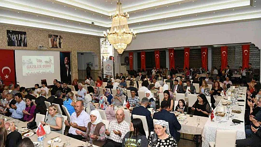 Gaziler onuruna yemek