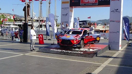 Gençlik ve Spor Bakanı Kasapoğlu Dünya Ralli Şampiyonası'na start verdi