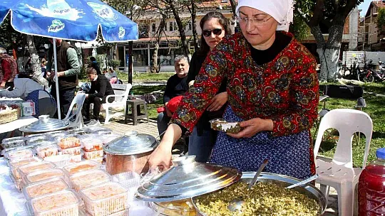Göcek'te ot yemekleri festivaline ilgi yoğun oldu