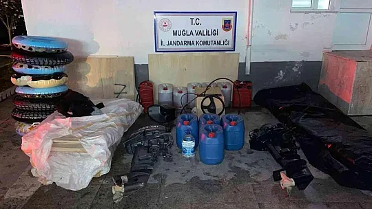 Göçmen kaçakçıları tutuklandı
