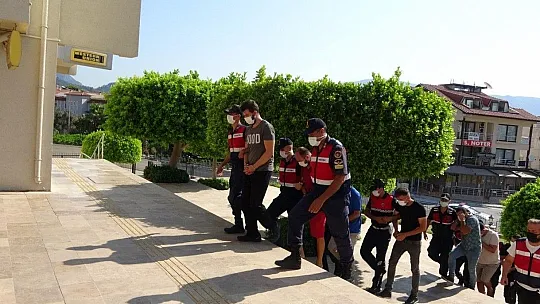 Göçmen kaçakçılarına 8 tutuklama