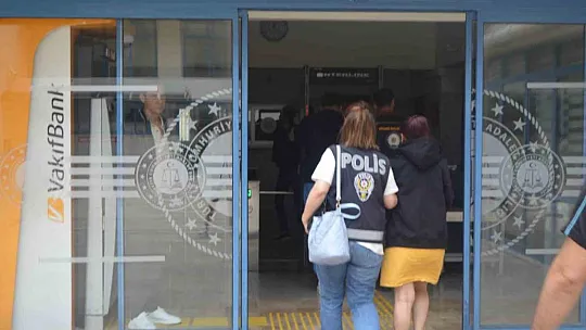Göçmen kaçakçılarına ağır darbe: 8 tutuklu