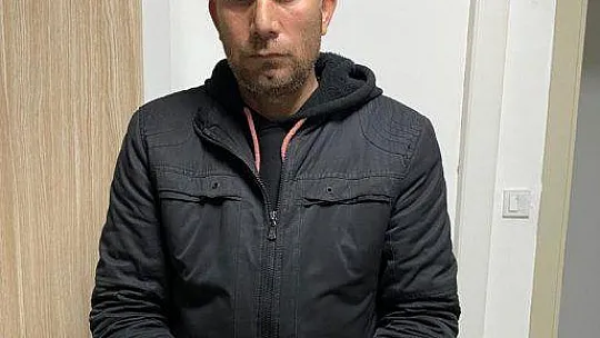 GÖÇMEN KAÇAKÇILIĞINA 3 GÖZALTI
